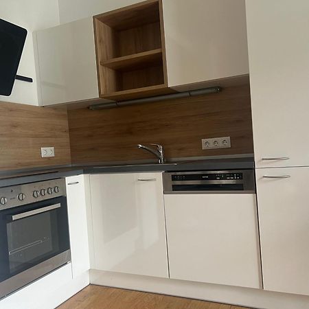 Loft Mit Kingsize Wasserbett Graz Esterno foto